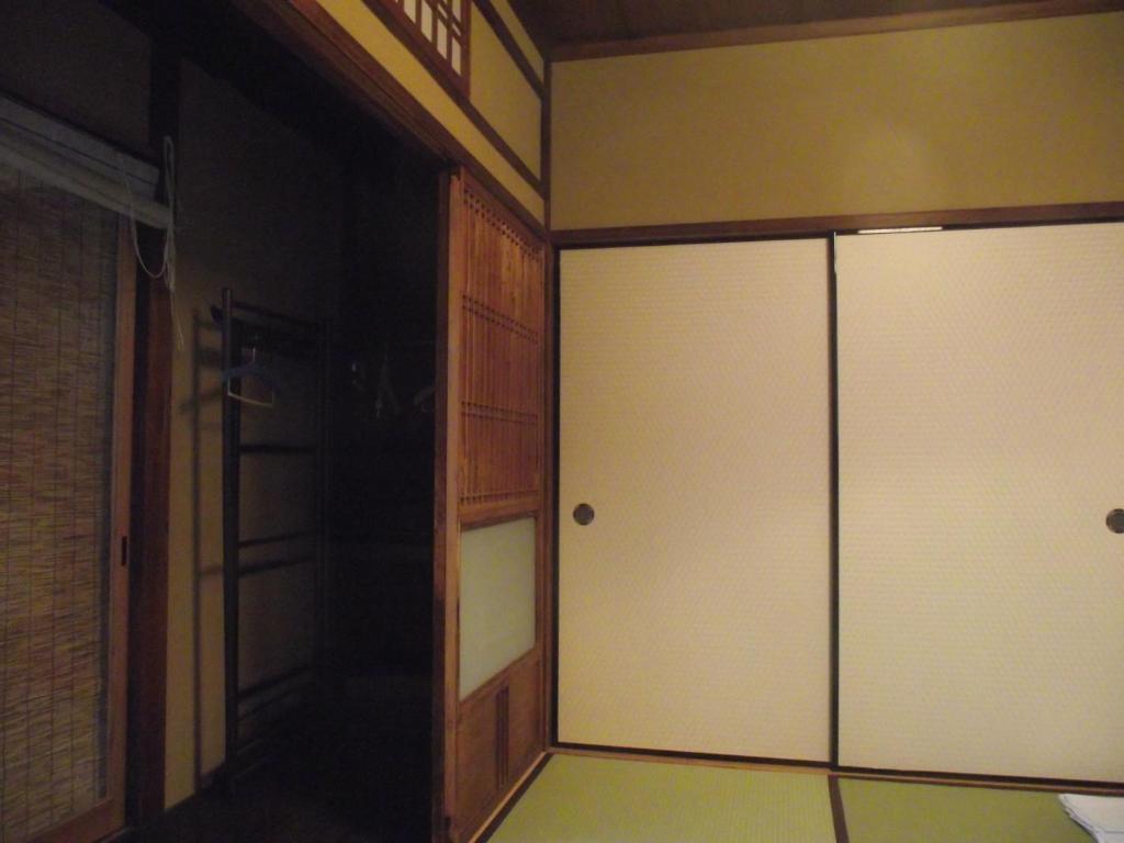 Kyo Machiya Guest House Makuya كيوتو الغرفة الصورة
